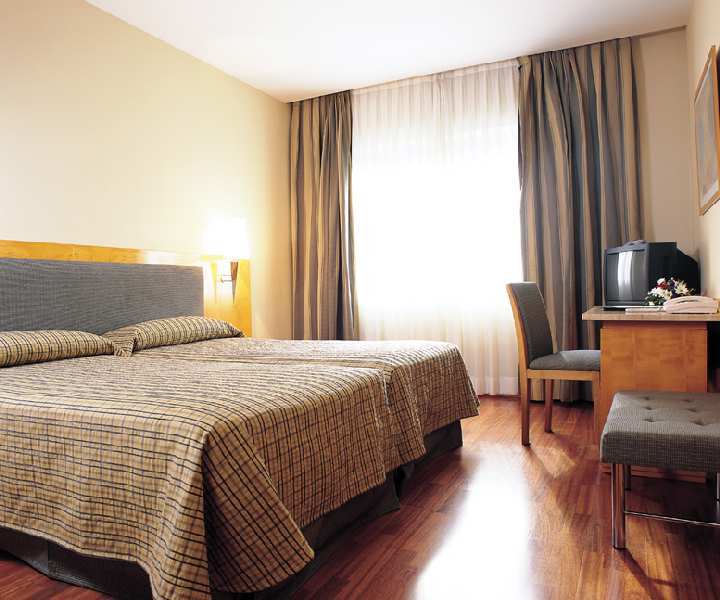 Nh Madrid Ventas Hotel Szoba fotó